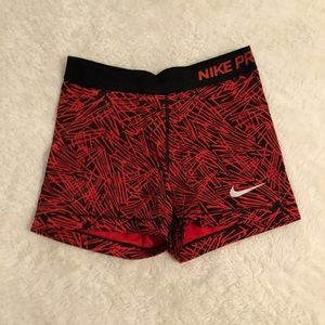 NIKE PRO SHORTS